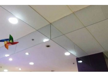 擋煙垂壁，固定式擋煙垂壁，活動(dòng)式擋煙垂壁