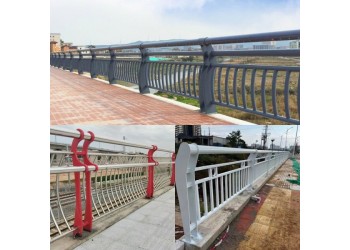 景區(qū)橋梁護(hù)欄 河道景觀安全隔離欄桿定制 不銹鋼防護(hù)欄生產(chǎn)廠家