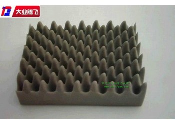 廠家生產(chǎn)大業(yè)騰飛機(jī)械減震隔音不帶膠凹凸海綿