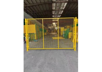 倉庫車間隔離防護圍欄網廠家現貨直供浸塑車間隔離網