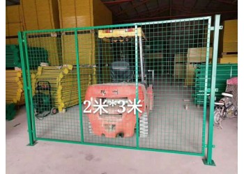 浸塑車間隔離網倉庫隔離網現貨直供車間隔斷圍欄網